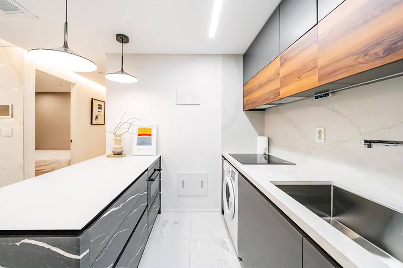 Apartamento Uh Flat The Seocho Seúl Exterior foto