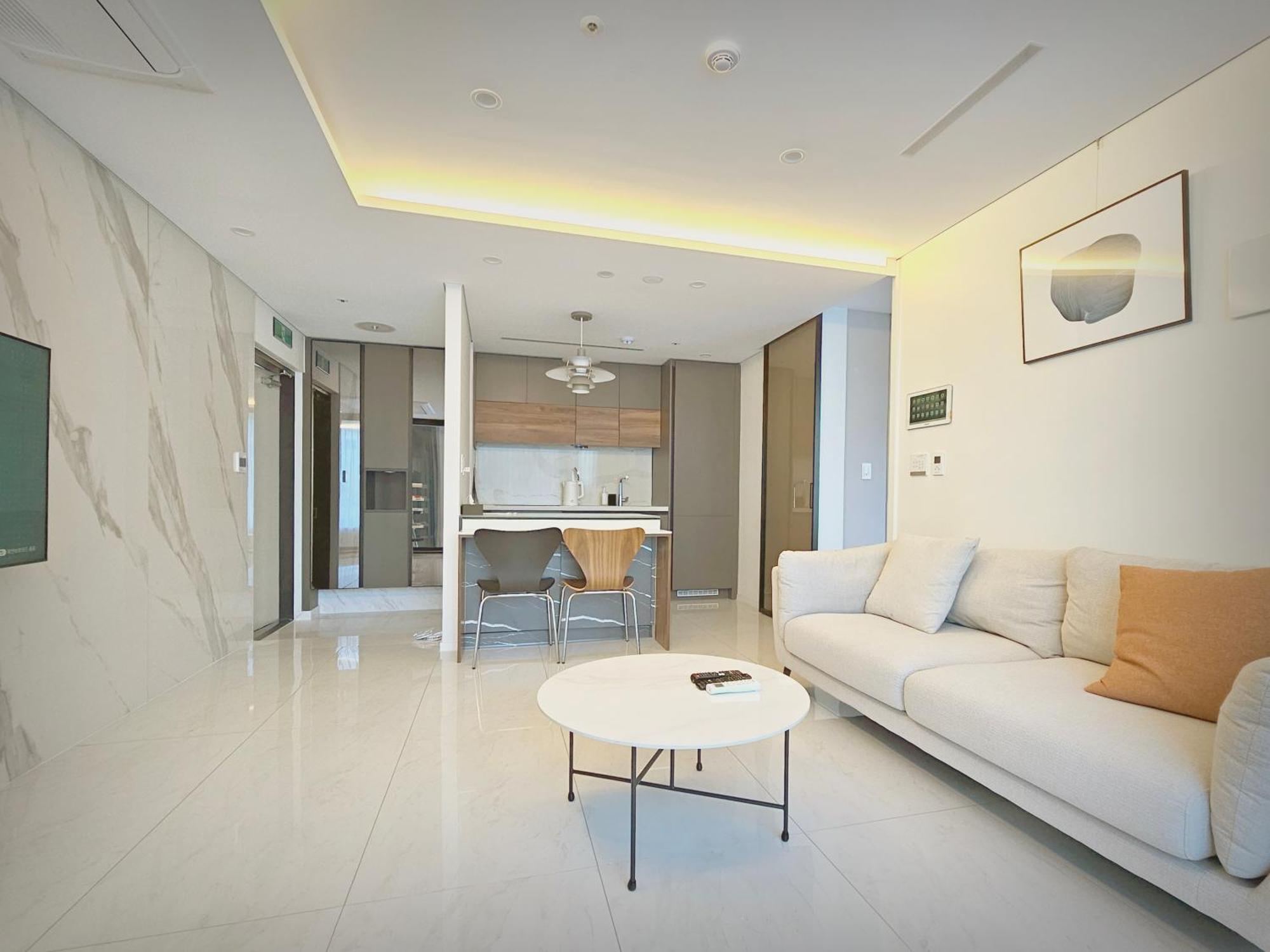 Apartamento Uh Flat The Seocho Seúl Exterior foto