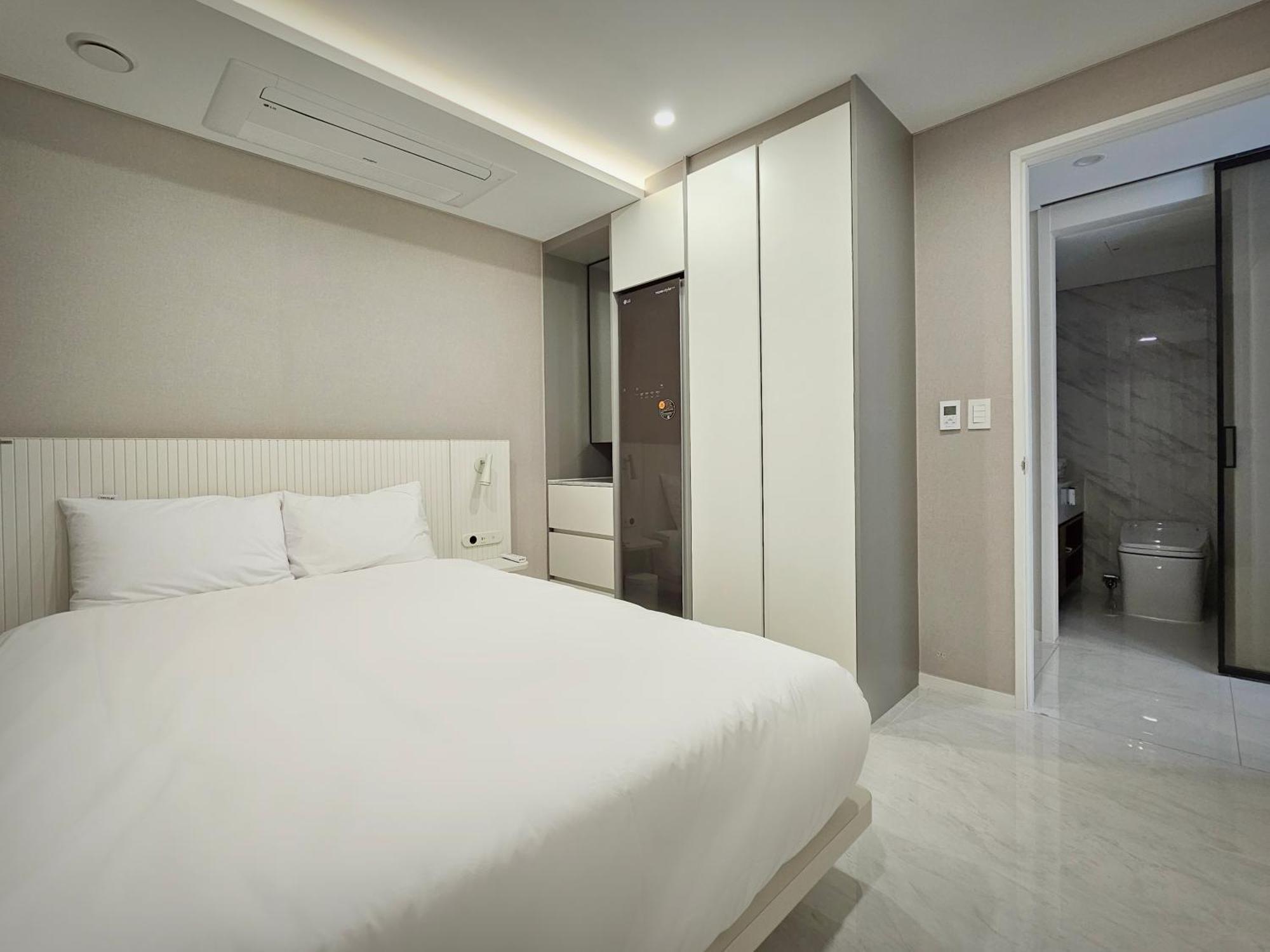 Apartamento Uh Flat The Seocho Seúl Exterior foto